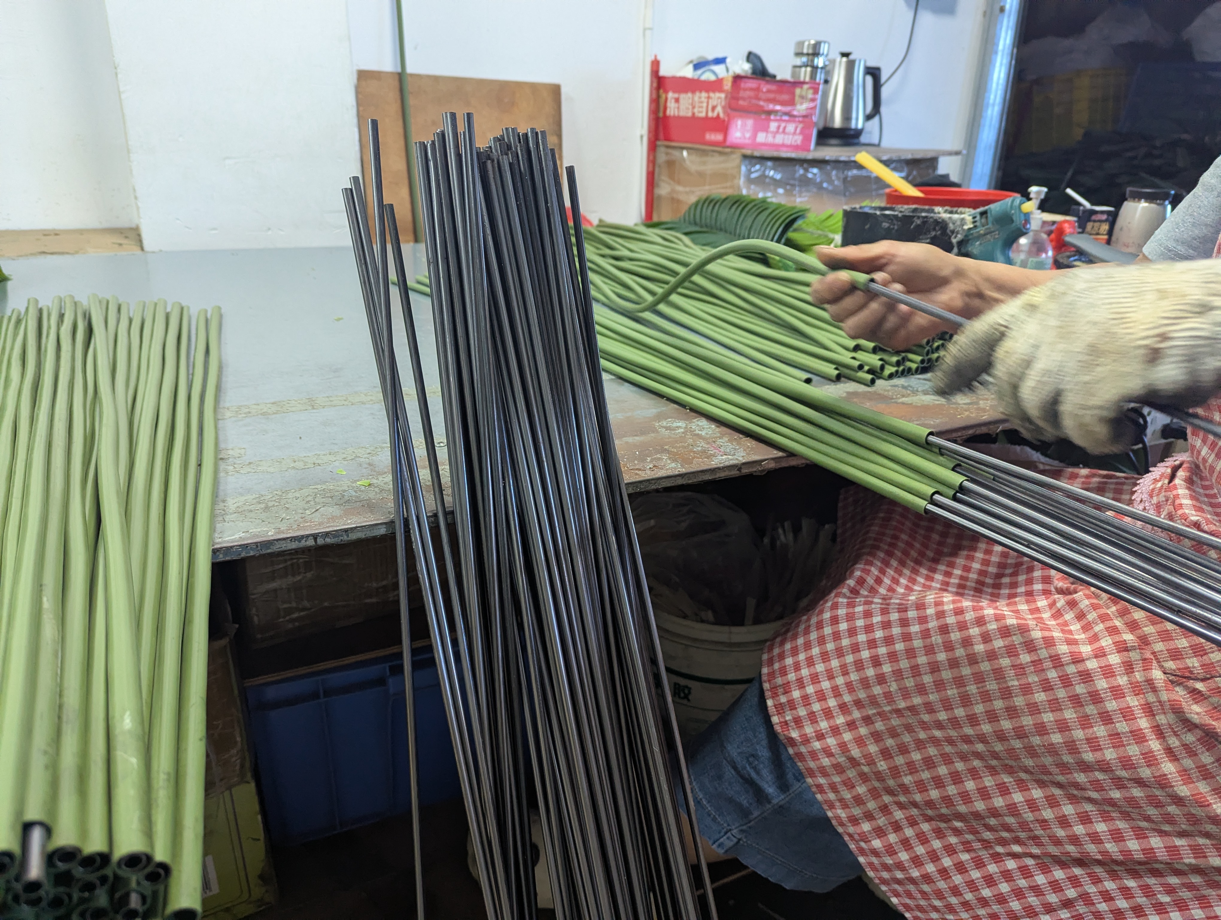 Production Diary #37 | Structural Assembly: Inserting Long Branch Fronds for Our Wholesale Artificial Palm Trees
