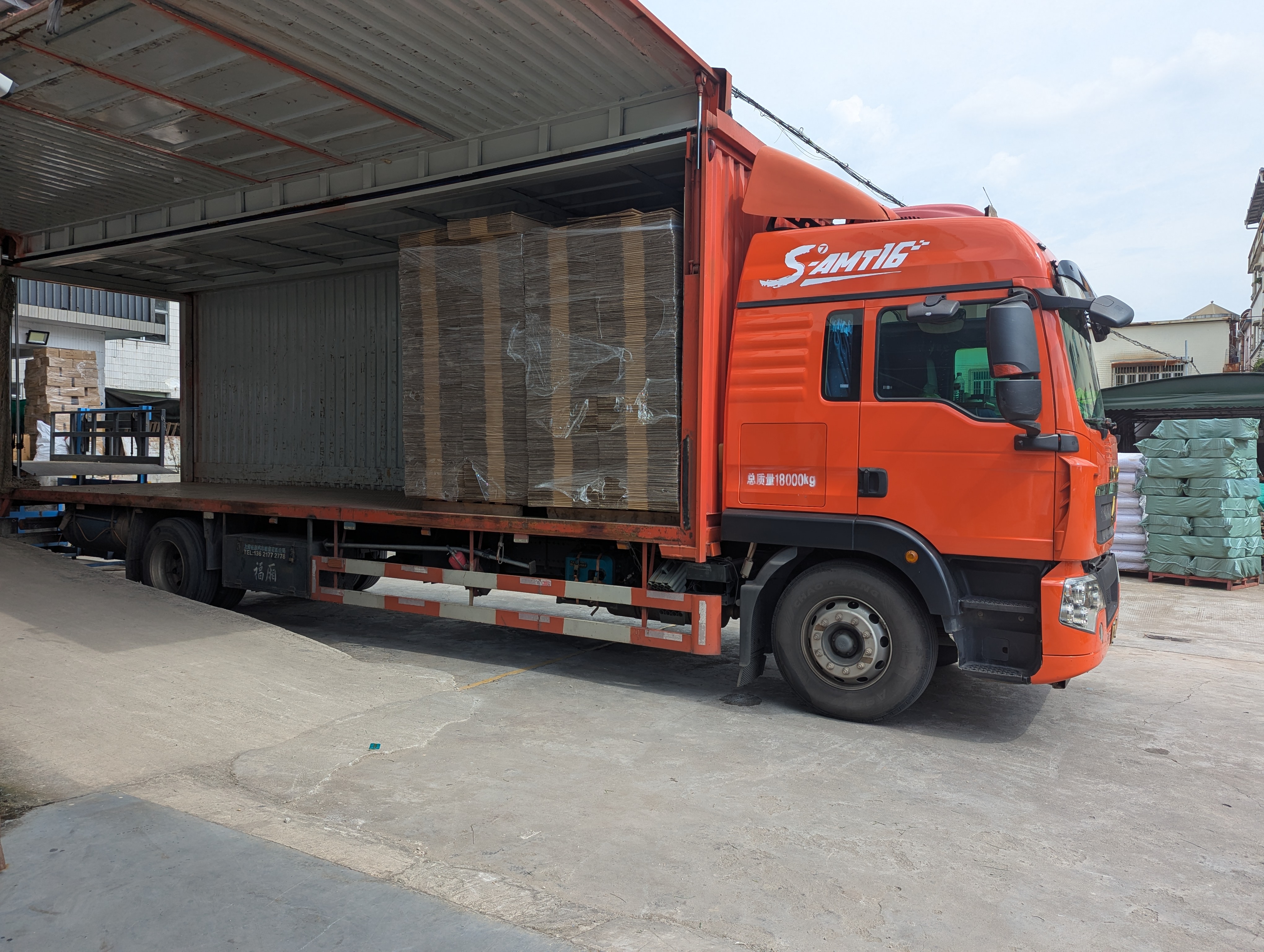Production Diary #42 | Workshop Journal: Unloading Incoming Cargo of Custom Client Packaging Materials at Our Logistics Bay